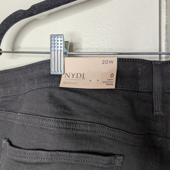 NYDJ Barbara Bootcut Jeans Black sz 20W NWT - Picture 7 of 9